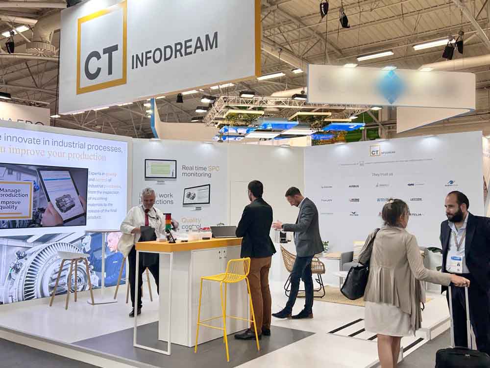 Stand CT Infodream sur le salon du Bourget en 2023